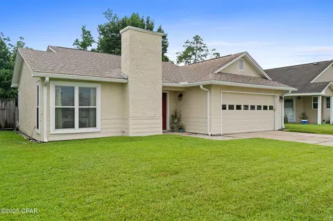 2731 Ravenwood Ct, Lynn Haven, FL 32444