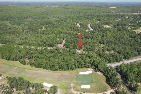 1744 Flagler Dr, Chipley, FL 32428