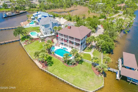 704 Missouri Ave, Lynn Haven, FL 32444