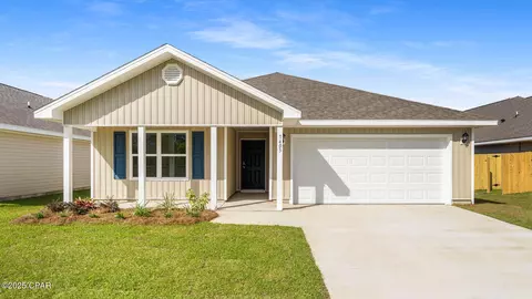 7403 Morningside Dr, Panama City, FL 32404