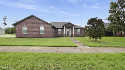 3800 Cedar Park Dr, Panama City, FL 32404