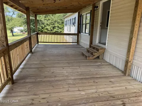 7968 Pope St, Sneads, FL 32460 photo 3