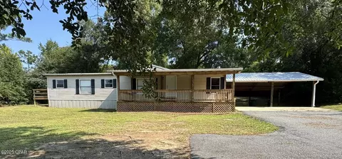 7968 Pope St, Sneads, FL 32460