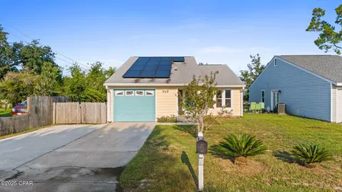 125 N Charlene Dr, Panama City, FL 32404