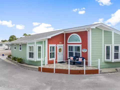 228 Squid Ln, Panama City Beach, FL 32408