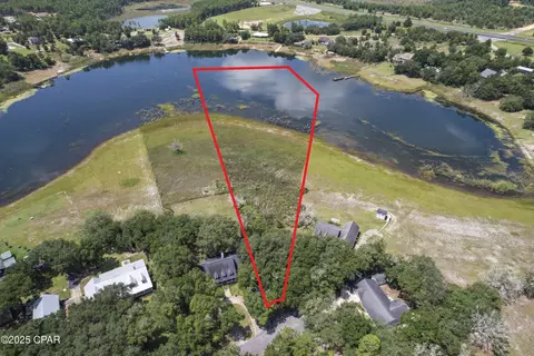 000 Pine Ridge Dr, Chipley, FL 32428 photo 2