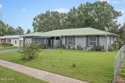 4093 Waycross Pl, Chipley, FL 32428