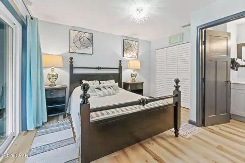 Bedroom - 4093 Waycross Pl, Chipley, FL 32428 photo 1 of 4