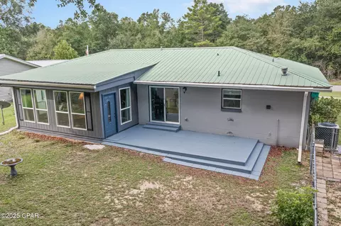 Exterior - 4093 Waycross Pl, Chipley, FL 32428 photo 2 of 6