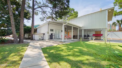 7425 S Lagoon Dr, Panama City, FL 32408