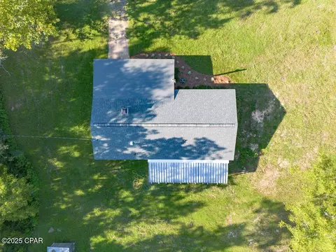 View/Area - 1465 Old Mill Rd, Chipley, FL 32428 photo 2 of 7