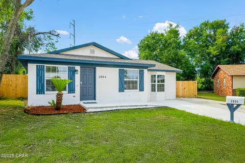 2004 Pritchard St, Panama City, FL 32405