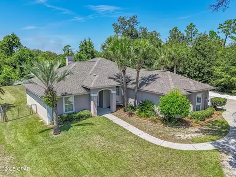 1922 Maine Ave, Lynn Haven, FL 32444