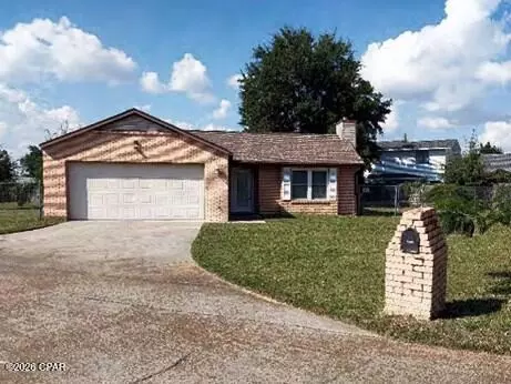 4043 Woodville Ln, Panama City, FL 32405