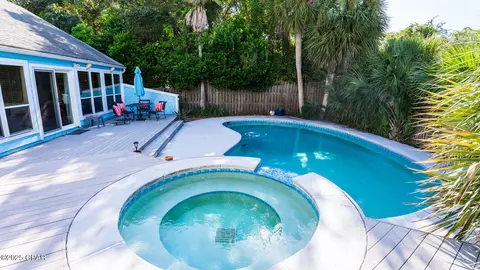 21525 Hilltop Ave, Panama City Beach, FL 32413