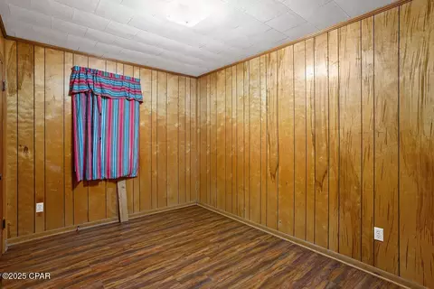 Bedroom - 500 N 2nd St, Chipley, FL 32428 photo 1 of 6