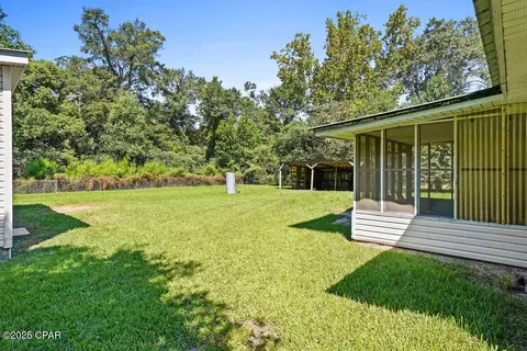 Exterior - 500 N 2nd St, Chipley, FL 32428 photo 3 of 6