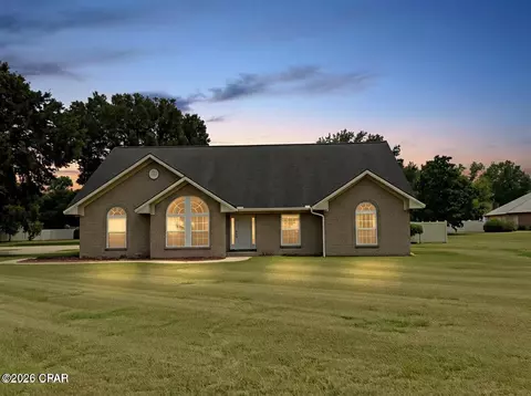 4527 Red Oak Trce, Marianna, FL 32446