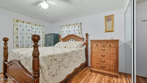 Bedroom - 1730 Firetower Rd, Chipley, FL 32428 photo 4 of 5