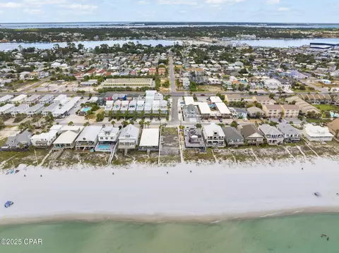 5403 Gulf Dr, Panama City, FL 32408