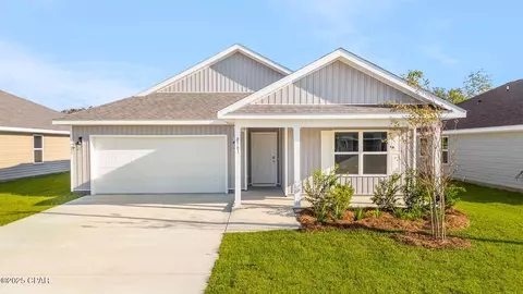 8361 Park Place Dr, Panama City, FL 32404