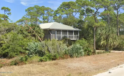 1268 Alligator Dr, Panacea, FL 32346