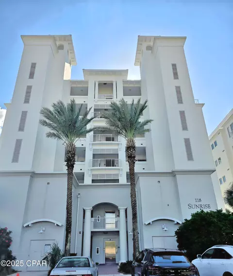 118 Carillon Market St #101, Panama City Beach, FL 32413