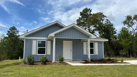 3986 Horizon Ave, Chipley, FL 32428