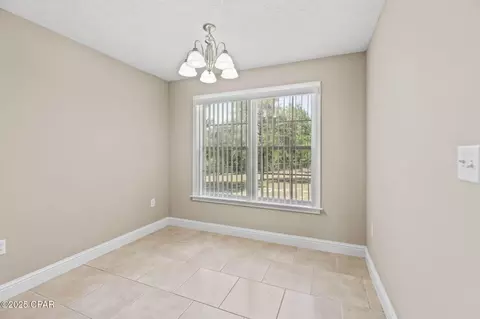 Dining - 3952 Concord Blvd, Chipley, FL 32428 photo 1 of 1