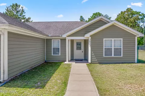 Exterior - 3952 Concord Blvd, Chipley, FL 32428 photo 2 of 4