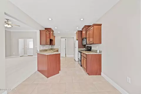 Kitchen - 3952 Concord Blvd, Chipley, FL 32428 photo 1 of 3