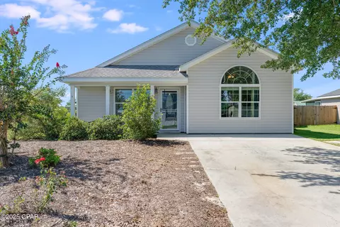 7336 Lake Suzzanne Way, Panama City, FL 32404