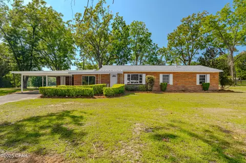 3023 Clearmont Rd, Marianna, FL 32446