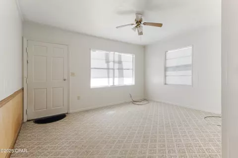 Living - 540 4th St, Chipley, FL 32428 photo 1 of 2