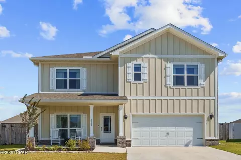 3008 Willie Dr, Southport, FL 32409