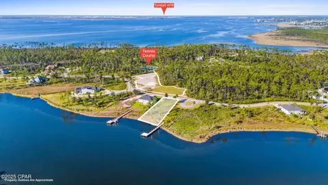 935 Tidewater Ln, Panama City, FL 32404