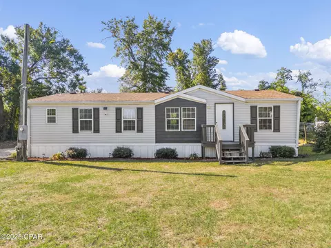5548 Glens Way Rd, Panama City, FL 32404