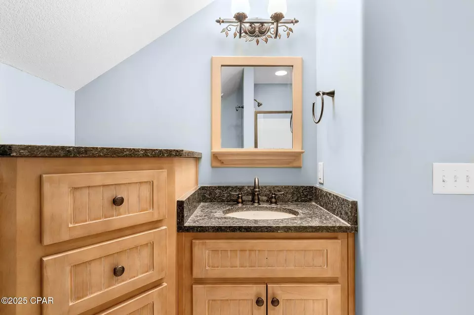 Bath - 4712 Grants Mill Dr, Lynn Haven, FL 32444 photo 6 of 7