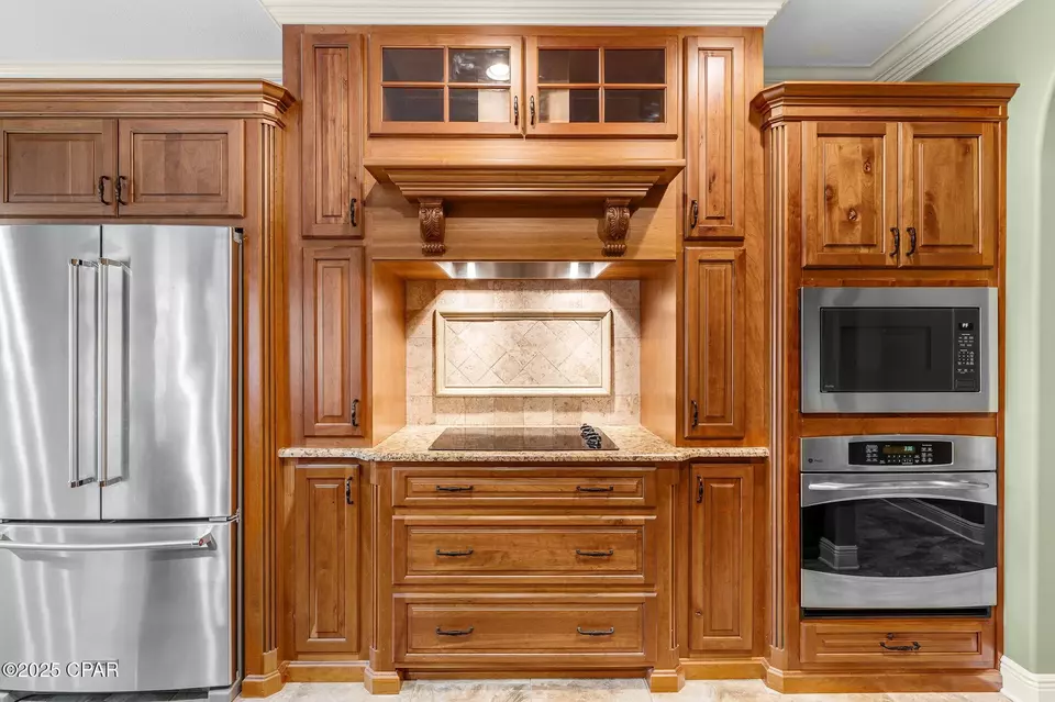 Kitchen - 4712 Grants Mill Dr, Lynn Haven, FL 32444 photo 3 of 4