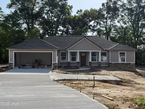 3645 Cedar Ct, Marianna, FL 32448
