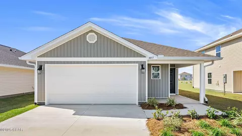 4857 Rosemary St, Panama City, FL 32404