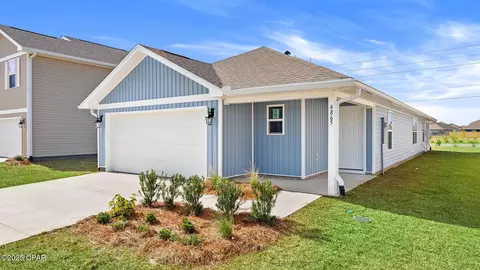 4865 Rosemary St, Panama City, FL 32404