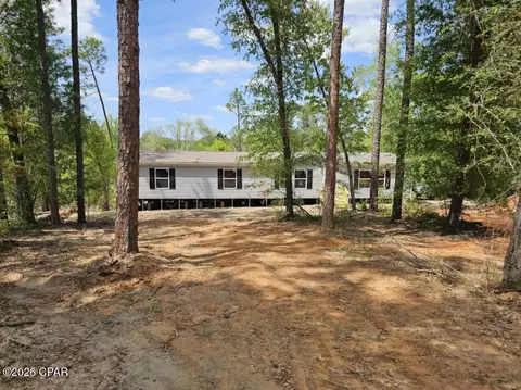 1065 Highlands Cir, Alford, FL 32420