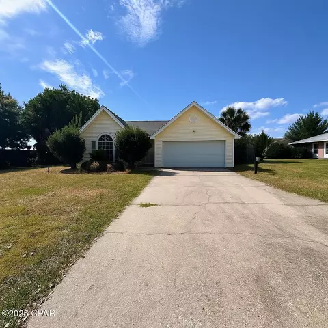 1434 Santa Anita Dr, Lynn Haven, FL 32444
