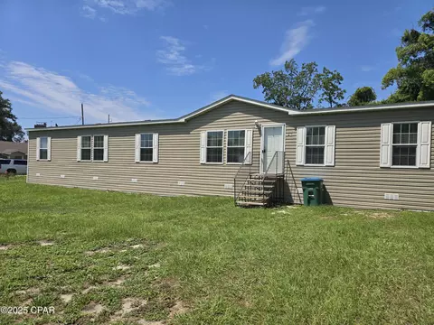 121 Wabash Ave, Panama City, FL 32401