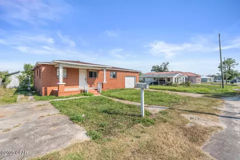 1208 Louisiana Ave, Panama City, FL 32401