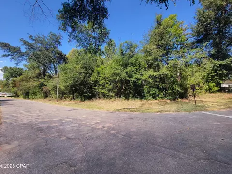 00 River Rd, Marianna, FL 32446