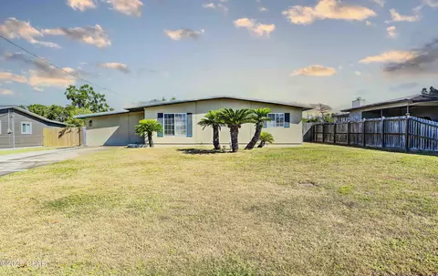 1604 W 22nd St, Panama City, FL 32405