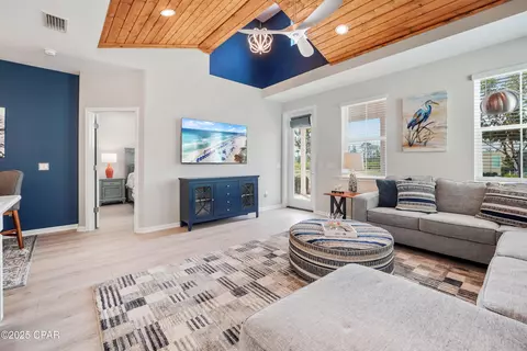 8686 Conch Shell Ct, Panama City Beach, FL 32413