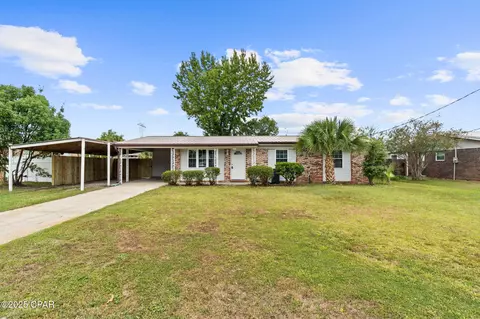 607 Jennings Ave, Panama City, FL 32404